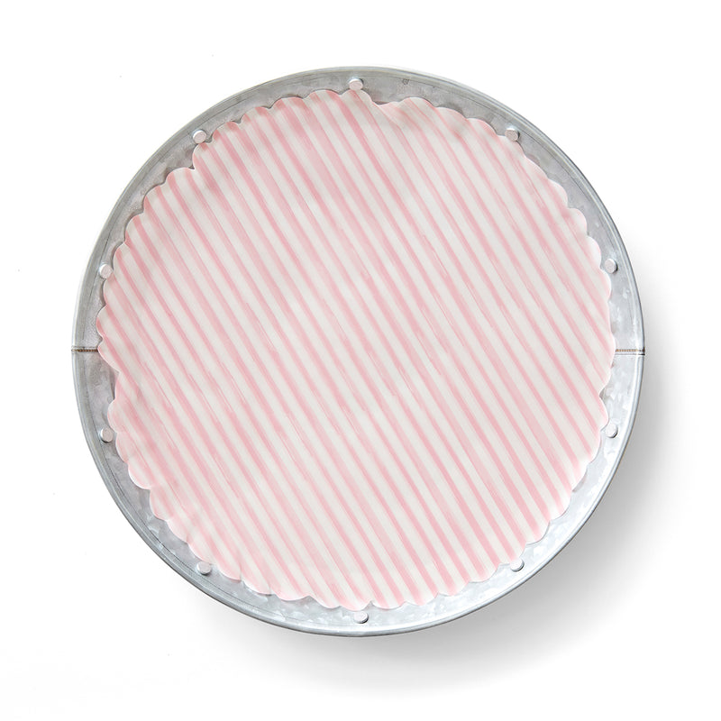 "Pink Me Up" flat plate liners